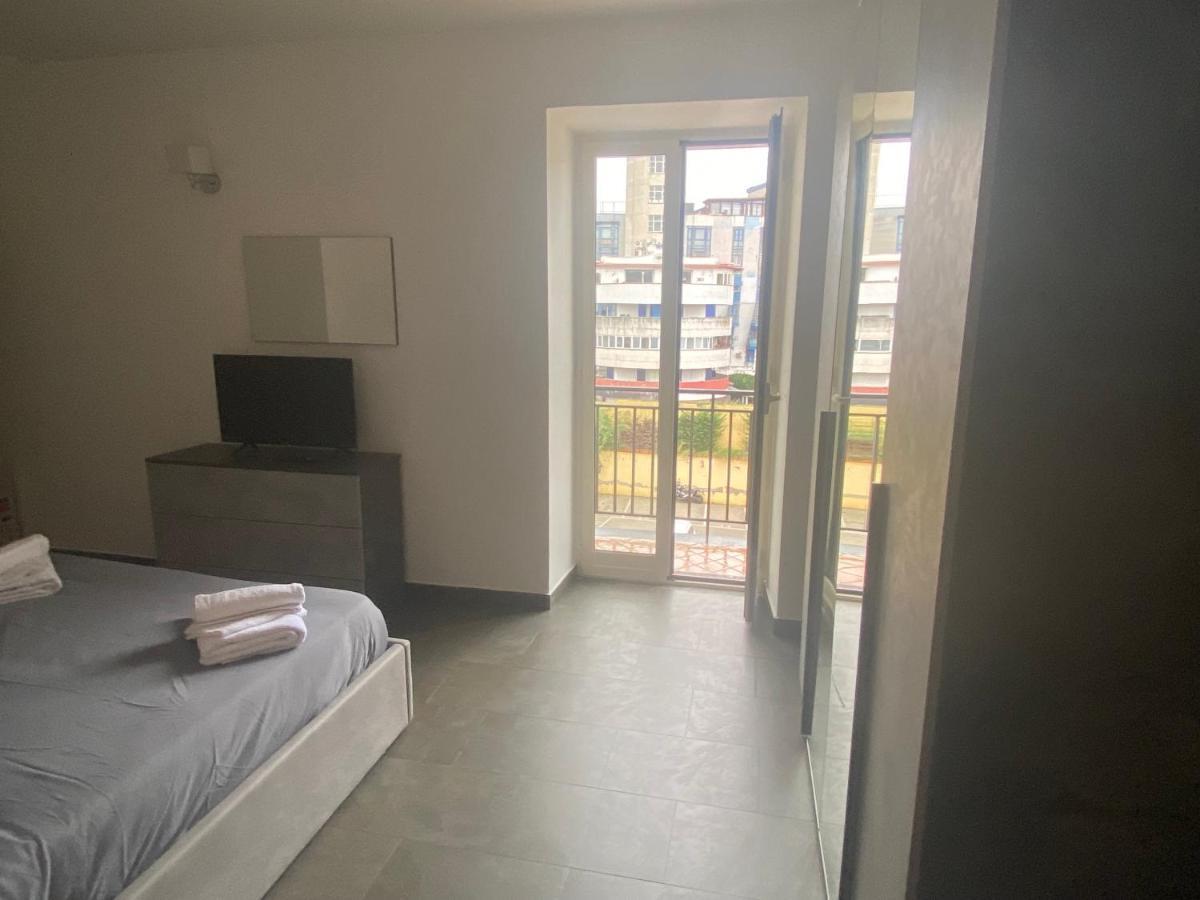 Apartment Tre Regine Napoli Bagian luar foto